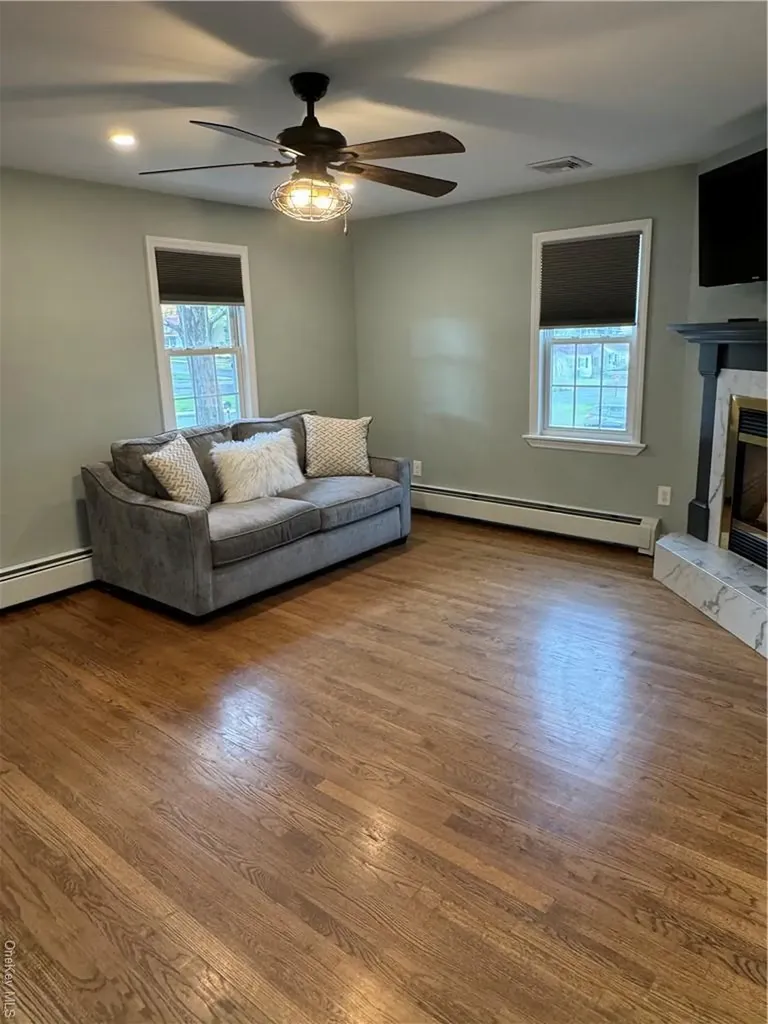 85 Lavoletta Street Wallkill NY 12589