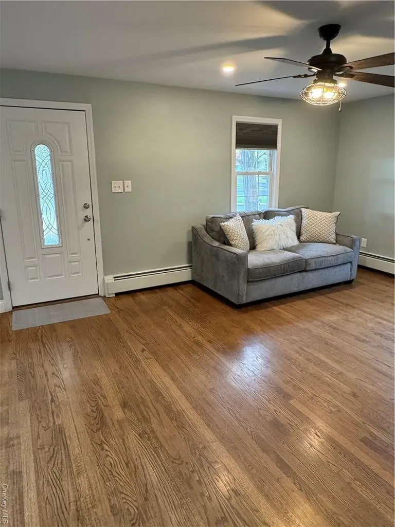 85 Lavoletta Street Wallkill NY 12589