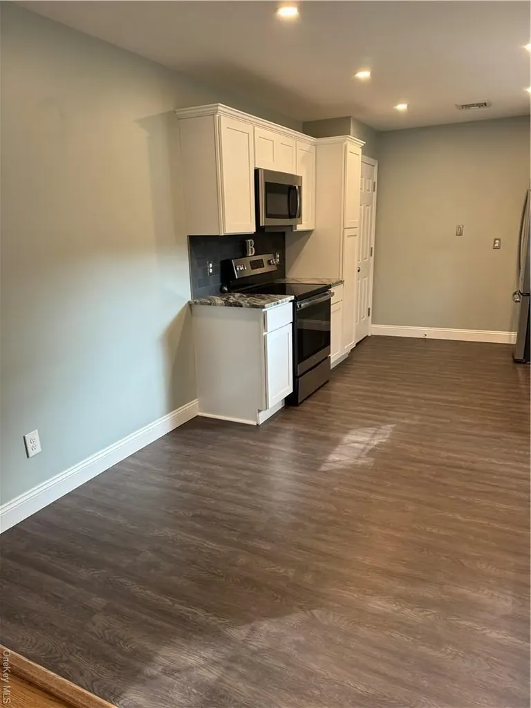 85 Lavoletta Street Wallkill NY 12589