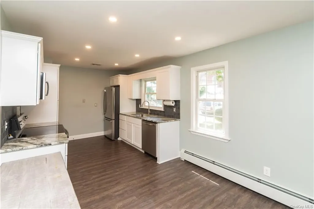 85 Lavoletta Street Wallkill NY 12589