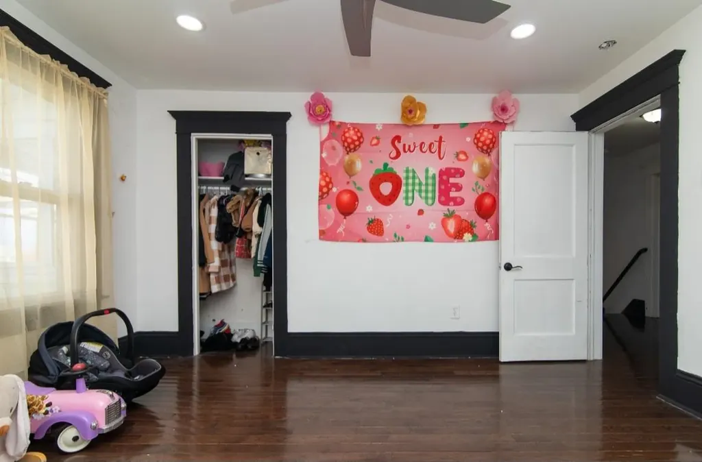 22 Gladstone Avenue Walden NY 12586