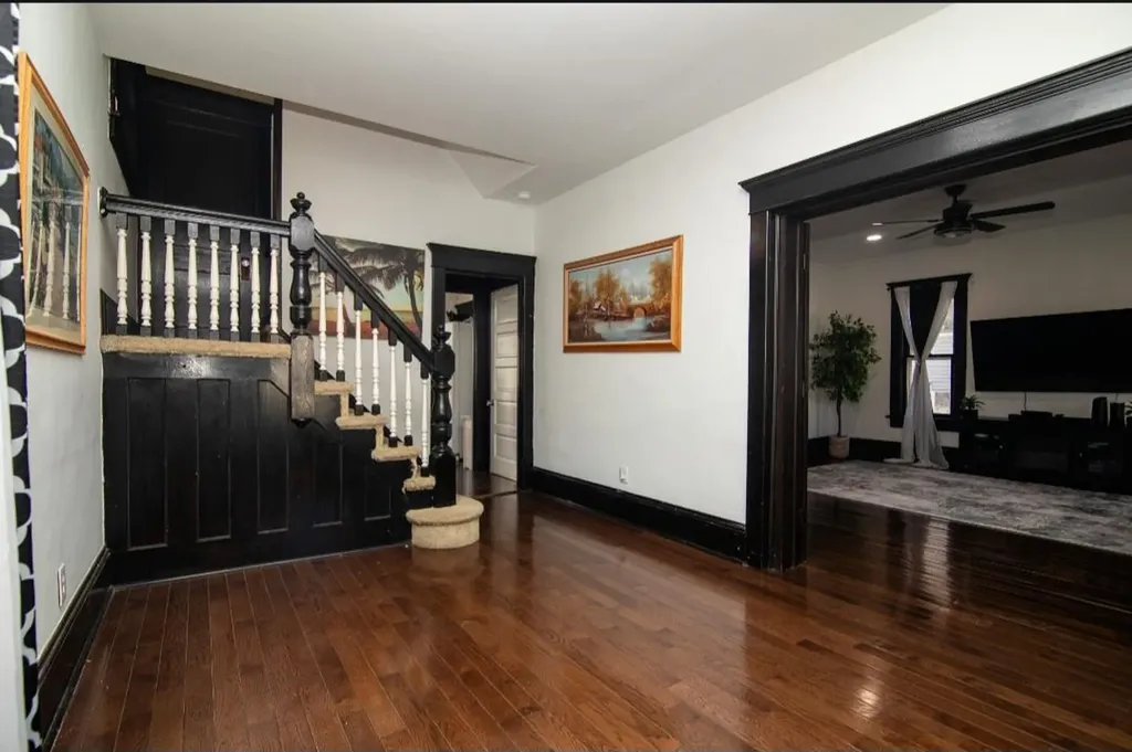 22 Gladstone Avenue Walden NY 12586