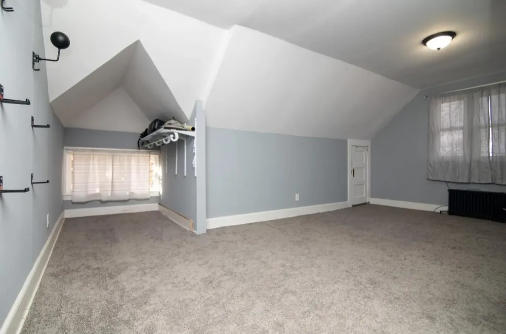 22 Gladstone Avenue Walden NY 12586