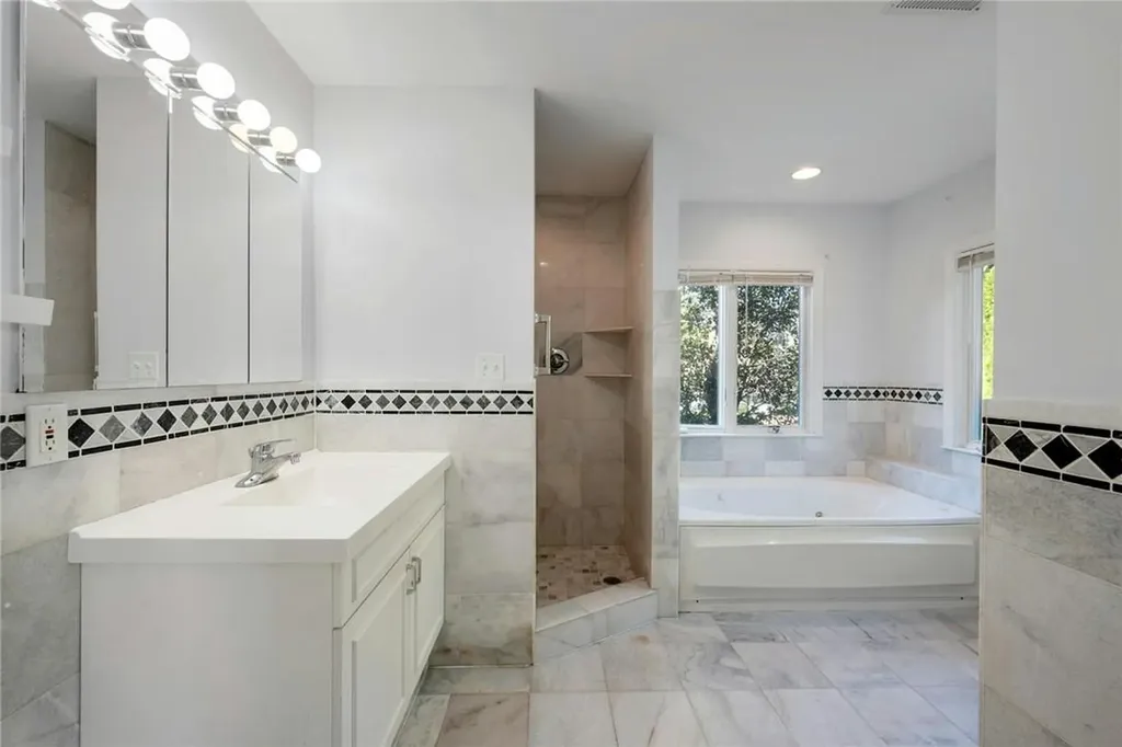 8 Beacon Lane Rye Brook NY 10573