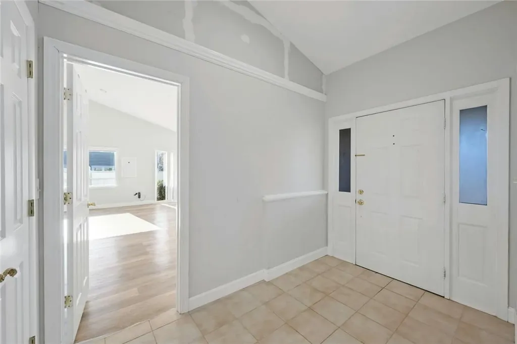 8 Beacon Lane Rye Brook NY 10573