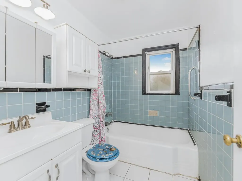 410 Mcclellan Avenue Mount Vernon NY 10553