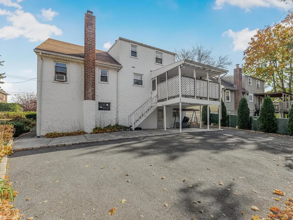 410 Mcclellan Avenue Mount Vernon NY 10553