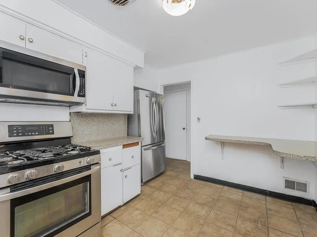 410 Mcclellan Avenue Mount Vernon NY 10553