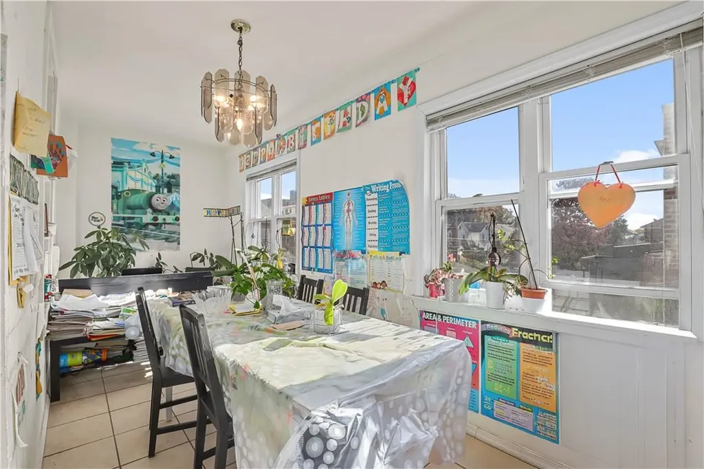3066 Roberts Bronx NY 10461