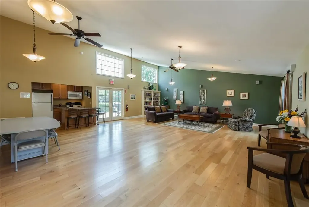 3 Downing Place Poughkeepsie NY 12603