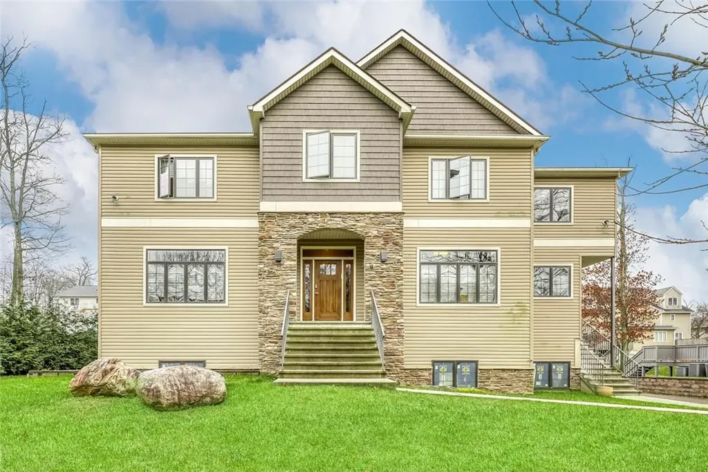 5 Cucolo Lane Monsey NY 10952