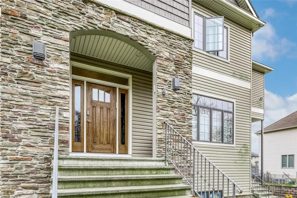 5 Cucolo Lane Monsey NY 10952