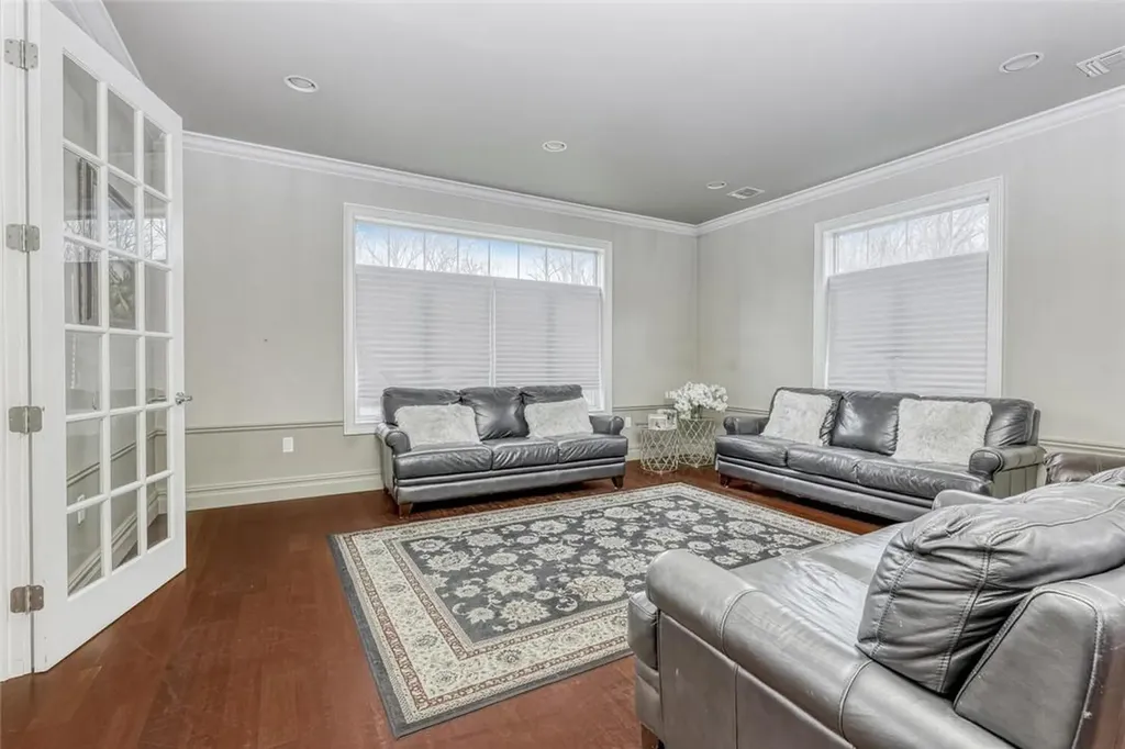5 Cucolo Lane Monsey NY 10952