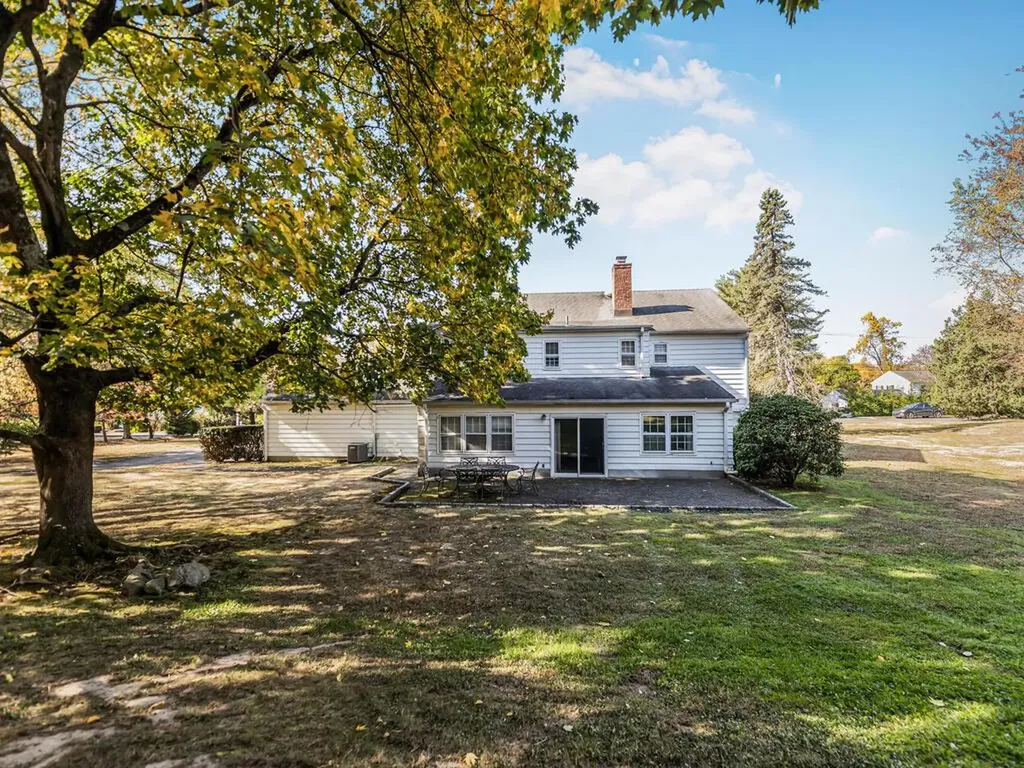 11 Sunset Lane Harrison NY 10528
