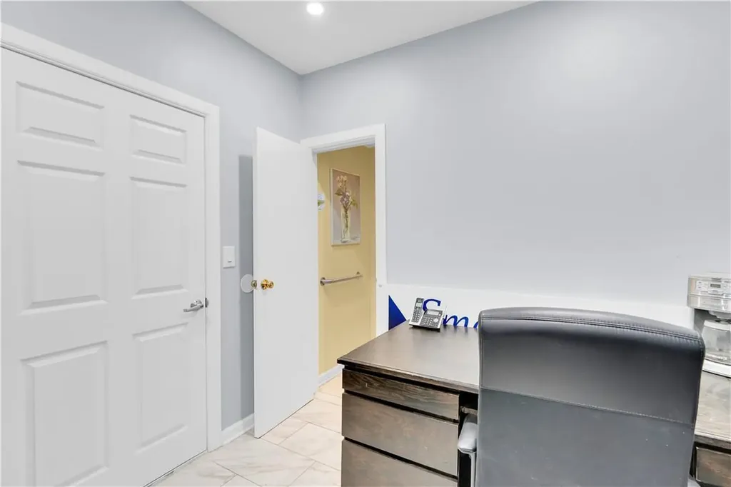293 Saw Mill River Road Yonkers NY 10701