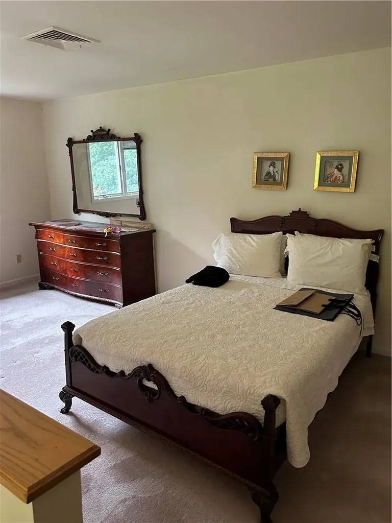 114 Cornwall Meadows Lane Patterson NY 12563