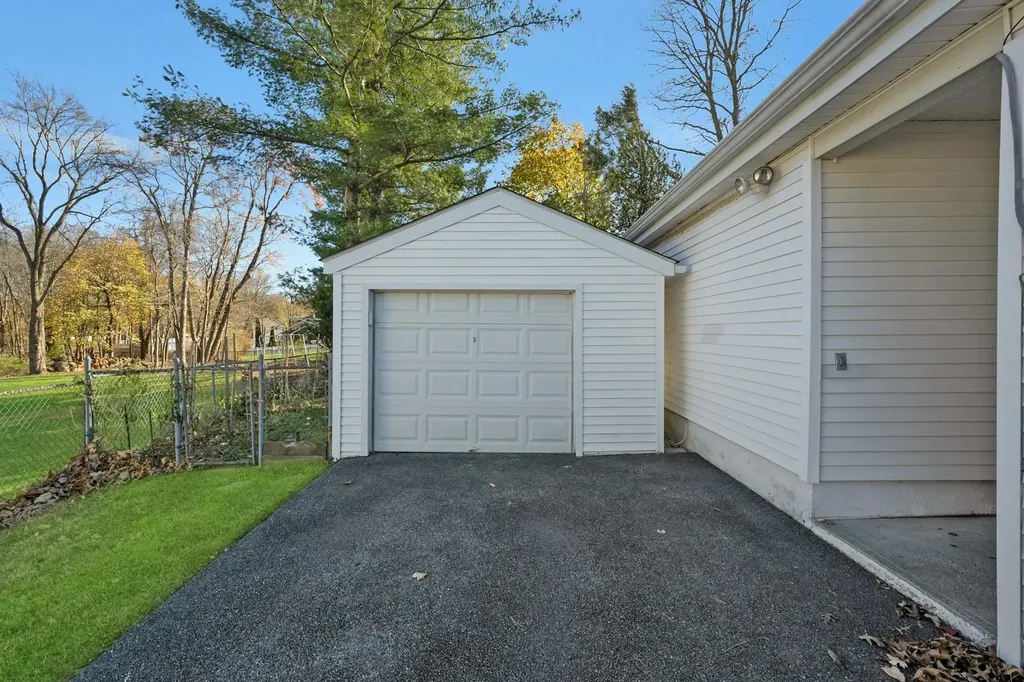 6 Mundet Drive Ossining NY 10562