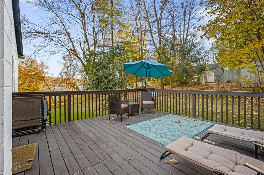 14 Lake Shore Drive Patterson NY 12563