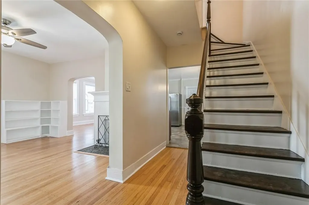 20 Hemlock Place New Rochelle NY 10805