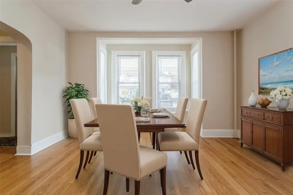 20 Hemlock Place New Rochelle NY 10805