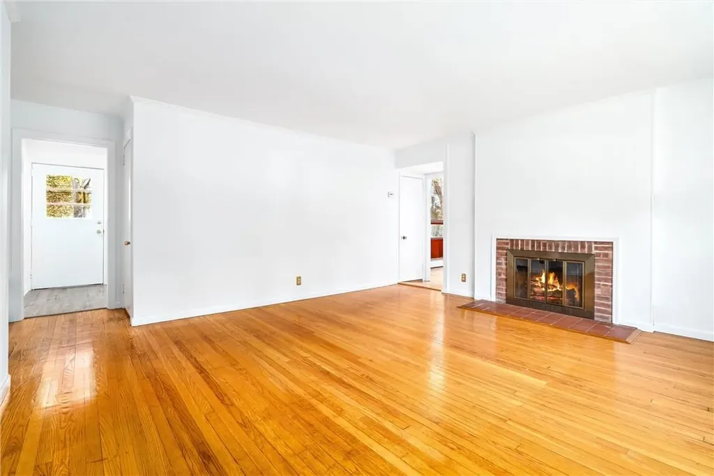 12 Pines Lane Chappaqua NY 10514