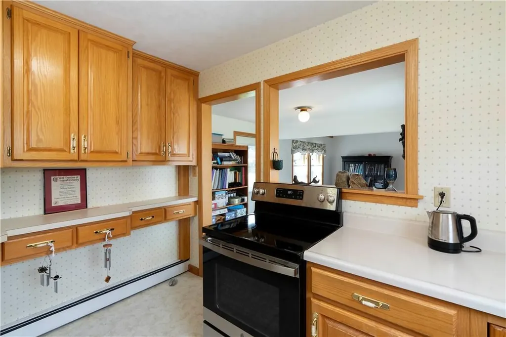 53 Maple Avenue Fishkill NY 12524