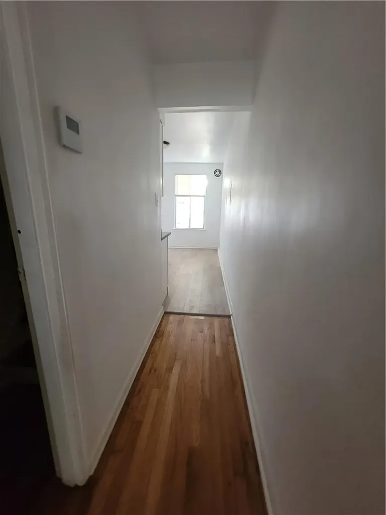 1017 E 218th Street Bronx NY 10469