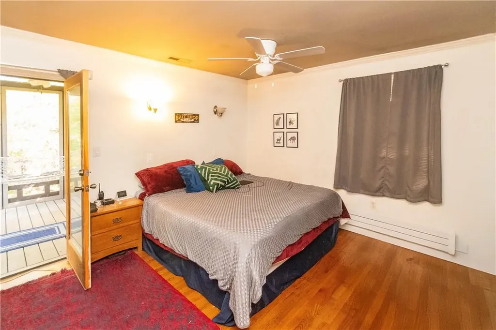 8 Colonial Avenue Fishkill NY 12524