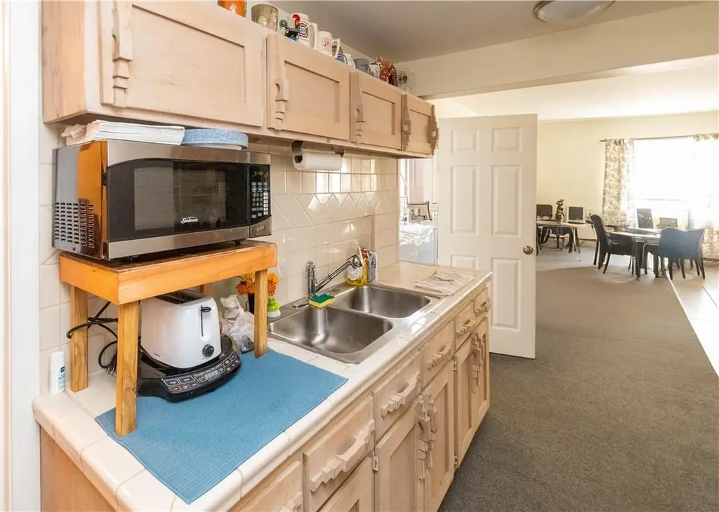8 Colonial Avenue Fishkill NY 12524