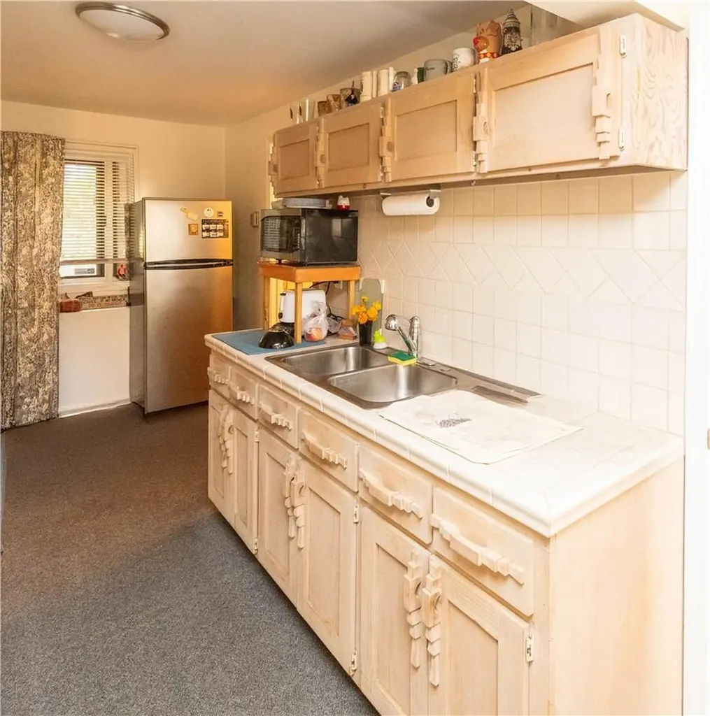 8 Colonial Avenue Fishkill NY 12524