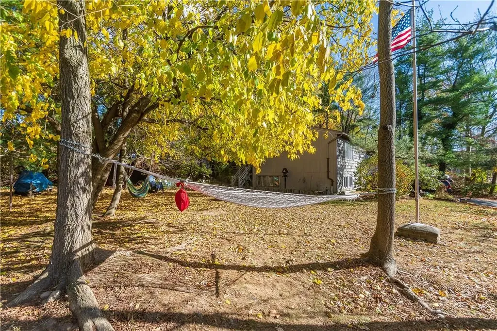 8 Colonial Avenue Fishkill NY 12524
