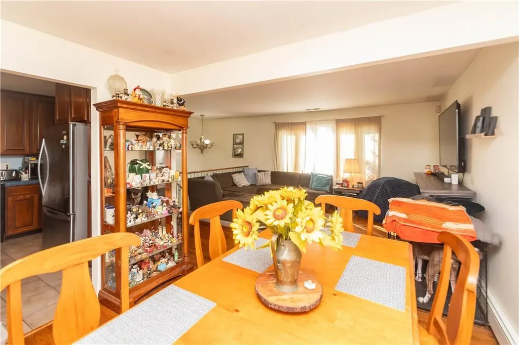 8 Colonial Avenue Fishkill NY 12524