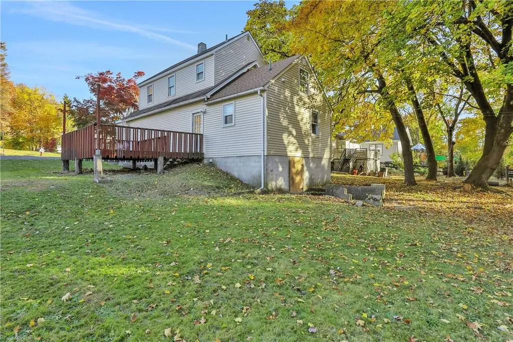 19 Frost Lane Cornwall NY 12518