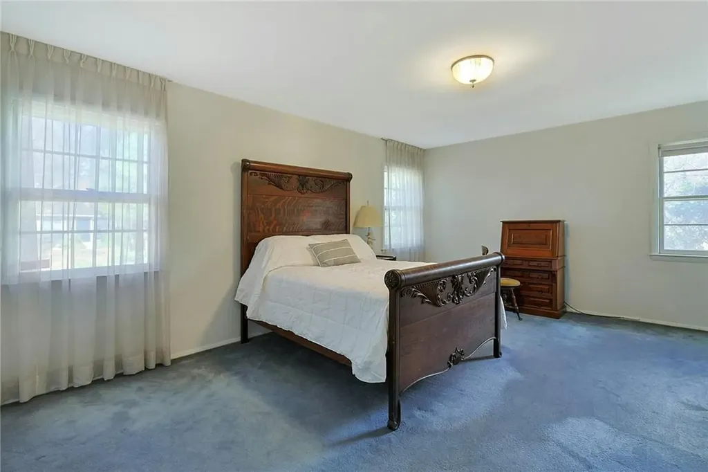12 Kenneth Road White Plains NY 10605
