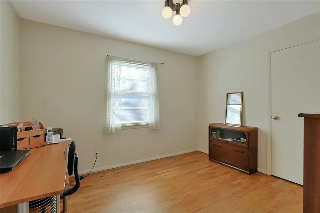 12 Kenneth Road White Plains NY 10605