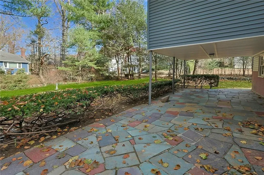 12 Kenneth Road White Plains NY 10605