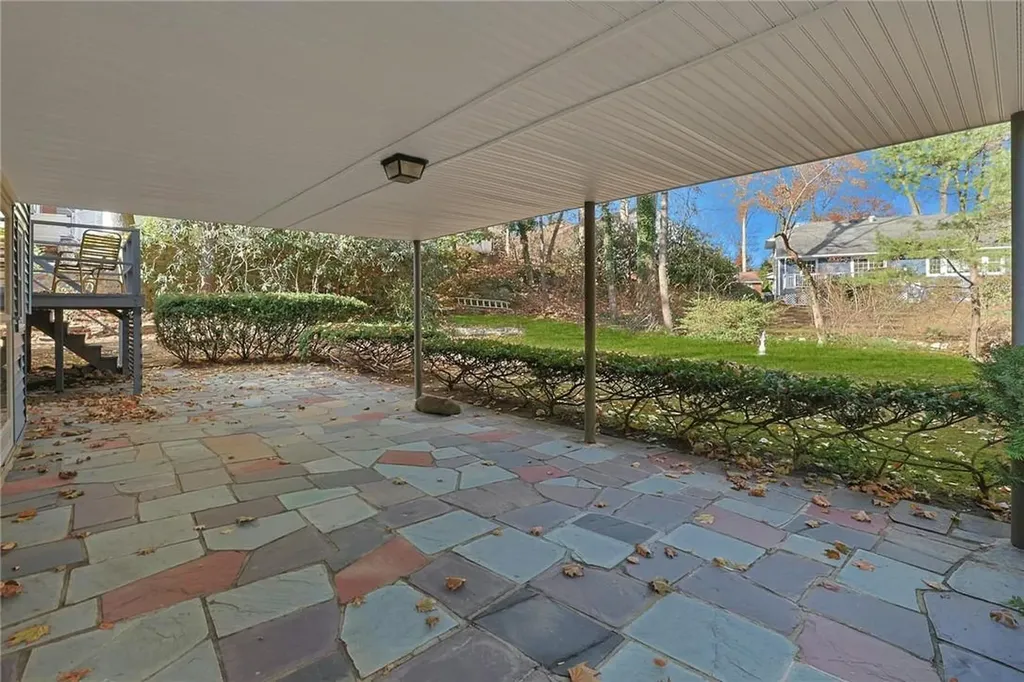 12 Kenneth Road White Plains NY 10605