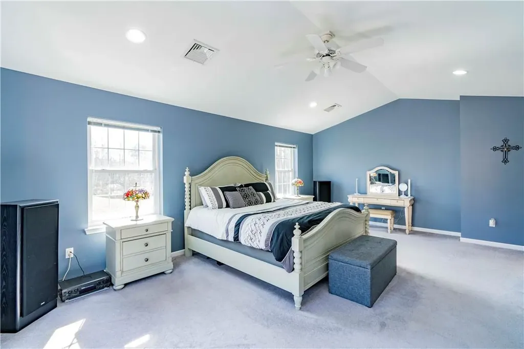 288 Pinebrook Drive Hyde Park NY 12538
