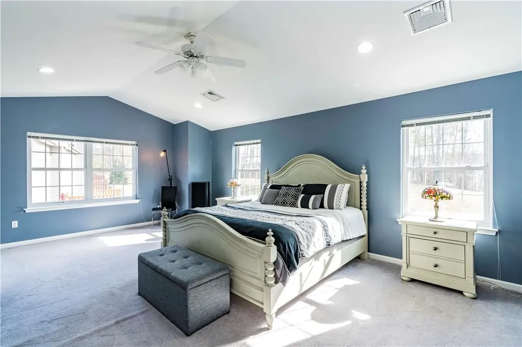 288 Pinebrook Drive Hyde Park NY 12538