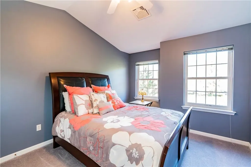 288 Pinebrook Drive Hyde Park NY 12538