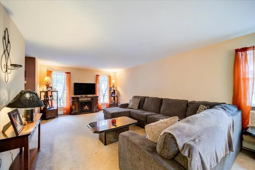 60 Wesley Avenue Beacon NY 12508