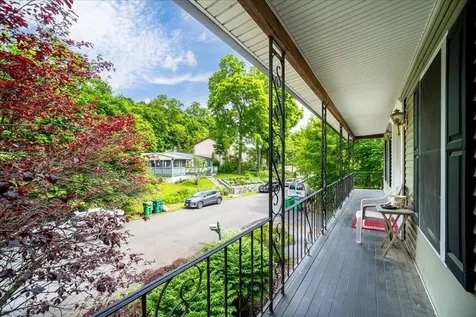 60 Wesley Avenue Beacon NY 12508