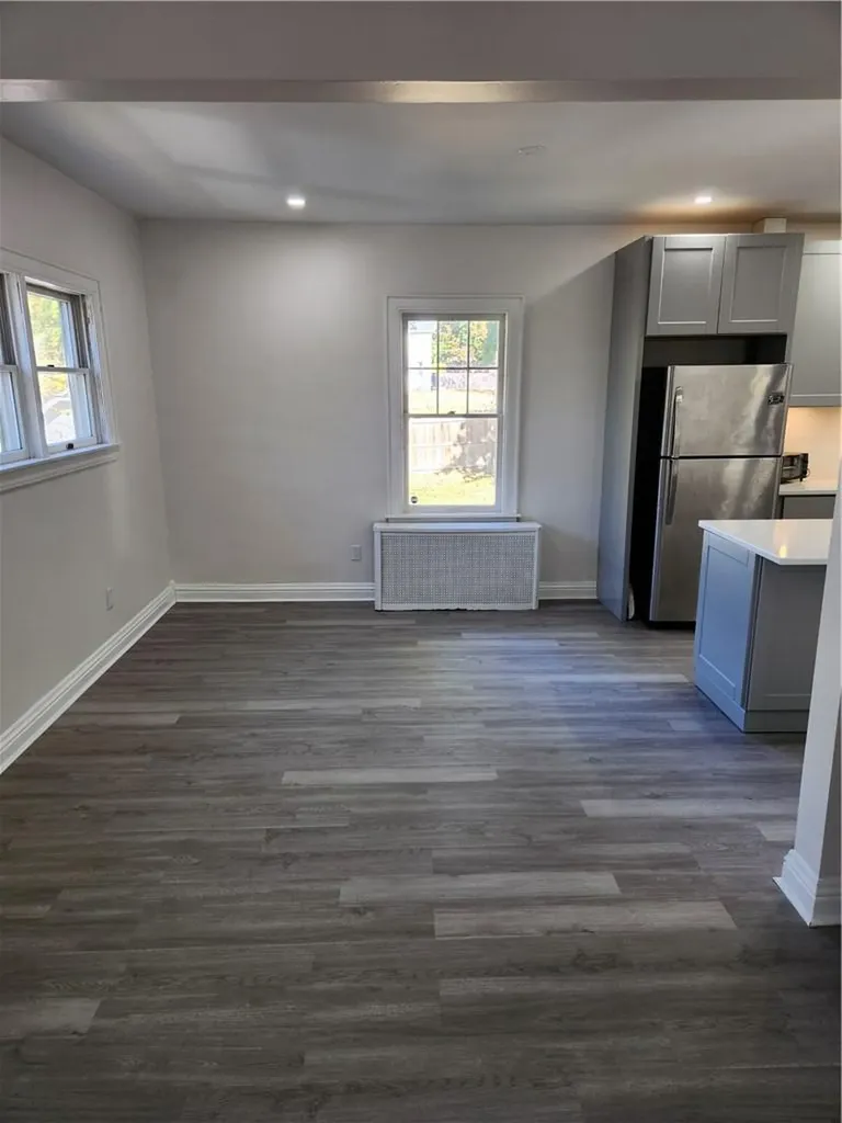 27 Hinkley Place Poughkeepsie NY 12601