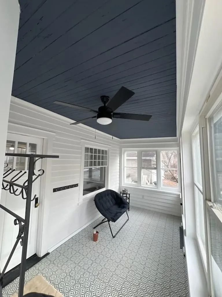 27 Hinkley Place Poughkeepsie NY 12601