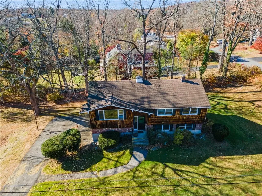 4 Highland Terrace Mahopac NY 10541