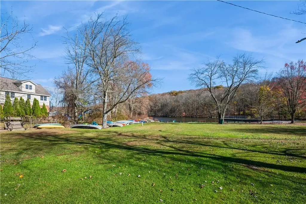 4 Highland Terrace Mahopac NY 10541