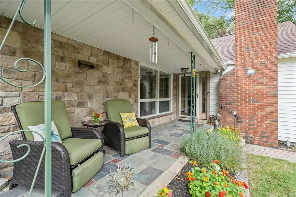 17 Owen Drive Monroe NY 10950