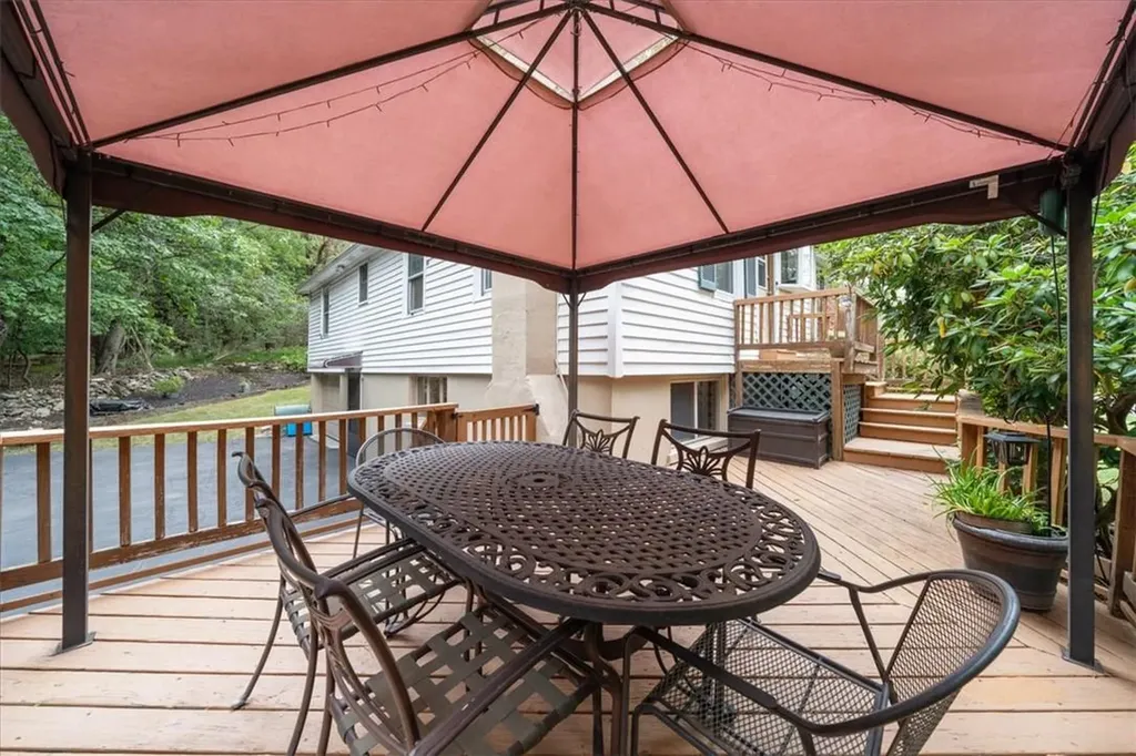 17 Owen Drive Monroe NY 10950