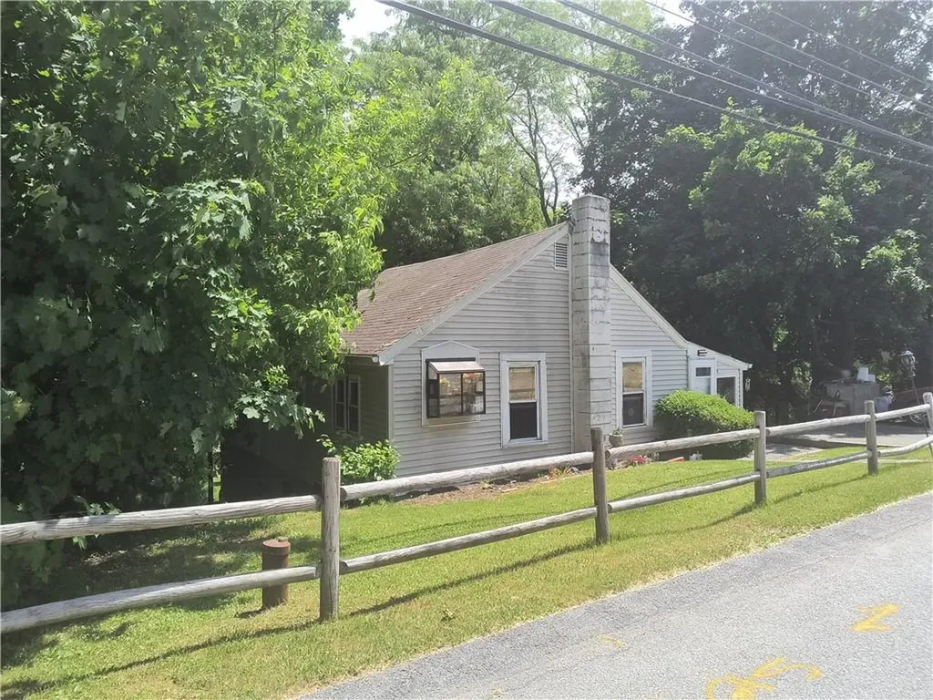 4 Wilbur Road Pleasant Valley NY 12569