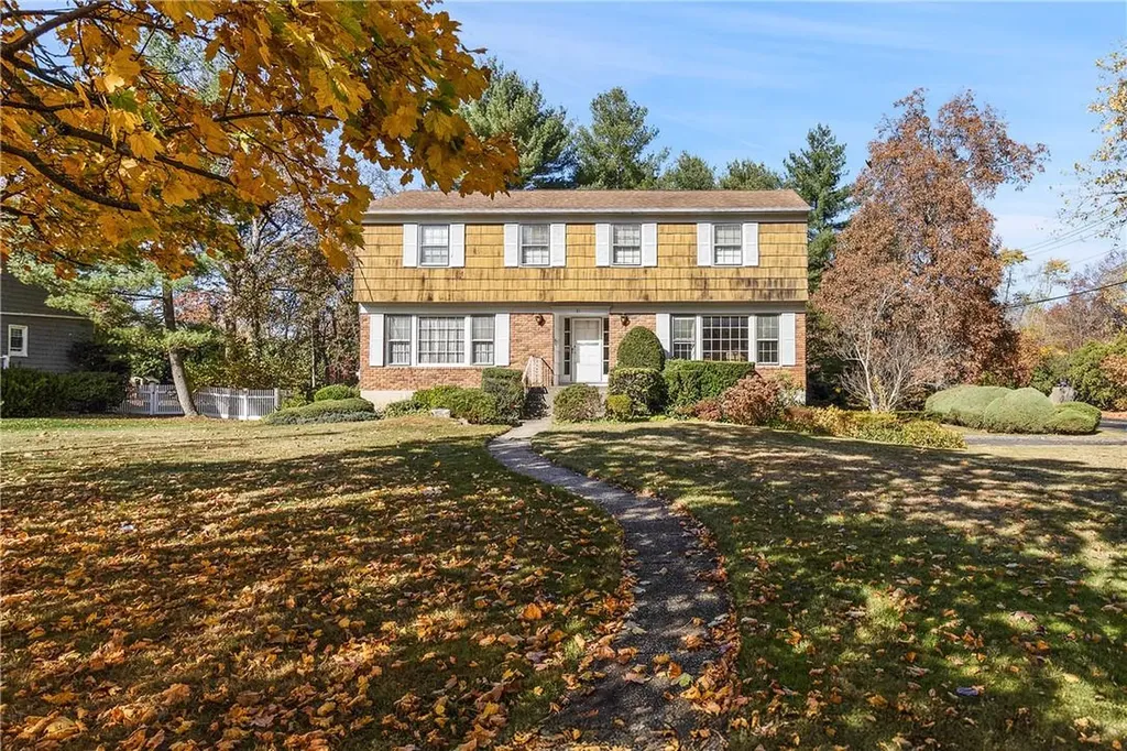 31 Boxwood Place Rye Brook NY 10573
